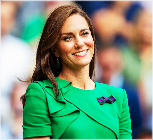 Hq-latest-pictures-of-kate-middleton.png